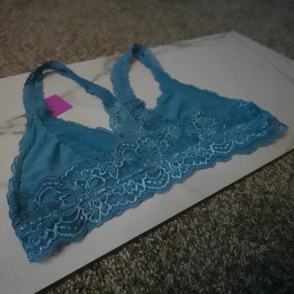 Blue Lace Anemone Bralette - Picture 11 of 12
